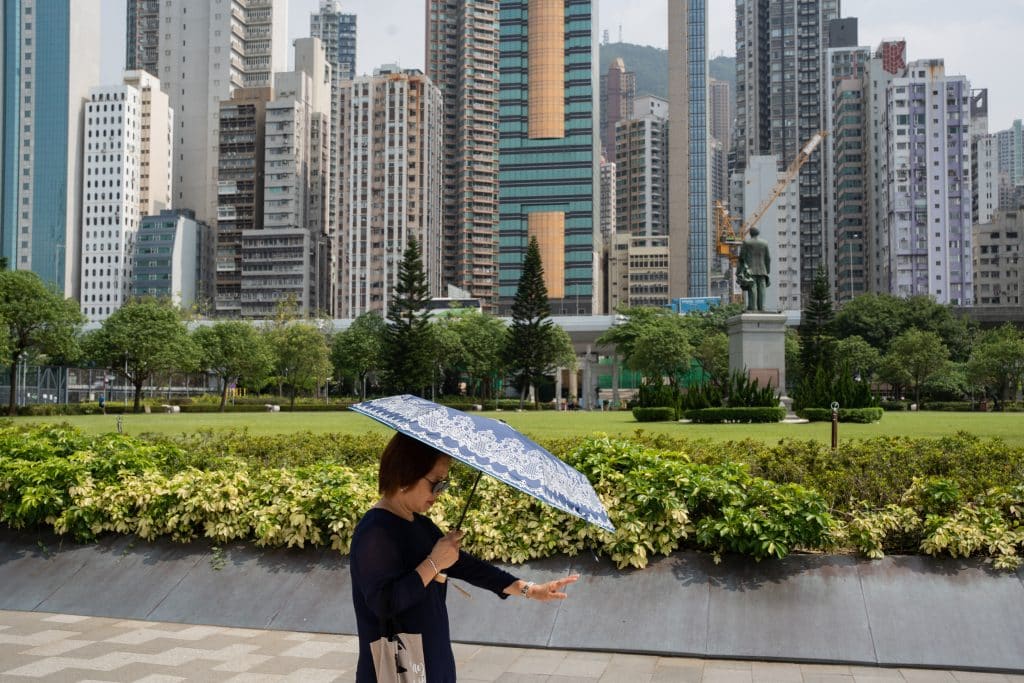 Hong Kong Breaks 35 Temperature Records in 2024, Hottest Year in City’s History