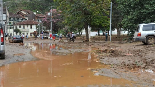 Flooding in Sao Paulo Kills at Least 24 People as Tourists Flock to Brazil For Carnival Celebrations