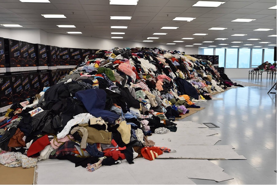 Can Renewable Energy Put an End to Fast Fashion’s Environmental Detriment?